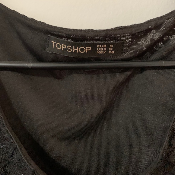 Topshop Short Sleeve Lace Fit Flare Dress - Picture 4 of 8